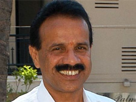 கர்நாடகத்தின் அடுத்த முதல்வர் யார்?-சதானந்த கெளடாவுக்கு வாய்ப்பு!