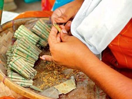 திருப்பி அனுப்பப்படும் கல்வி உதவித்தொகை: 6 லட்சம் பீடித் தொழிலாளர்கள் குழந்தைகள் பாதிப்பு