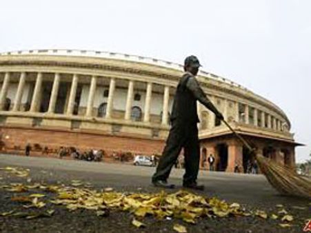 நாடாளுமன்றத்தில் இன்றும் அமளி- 2வது நாள் கூட்டமும் அலுவல் இன்றி பாதிப்பு