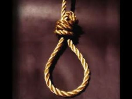 சர்தாரி இருக்கும் வரை பிழைப்பில்லை: வேறு வேலை தேடும் பாக். தூக்கிலிடும் ஊழியர்