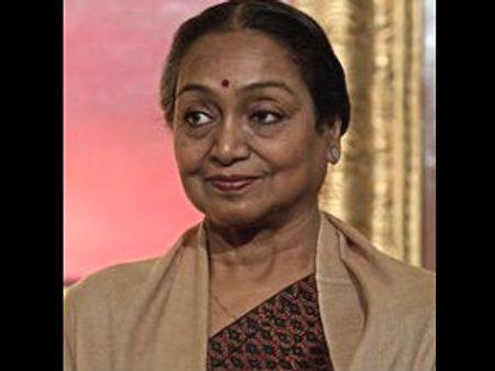 லோக்சபா விவாதத்தில் சபாநாயகர் பல்டி- 'இலங்கையில் தமிழர் படுகொலை' என்ற வார்த்தைக்குத் தடை!