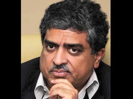 அன்னாவின் போராட்டம் பலன் தராது, நியாயமற்றது-நந்தன் நிலகேனி