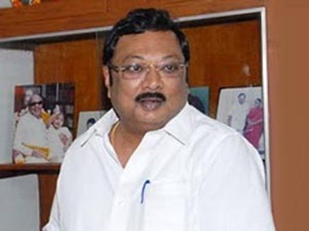 கருணாநிதி- ஸ்டாலின் மீது கோபம்: சமச்சீர் கல்வி வெற்றி விழா கூட்டங்களை நடத்தாத அழகிரி