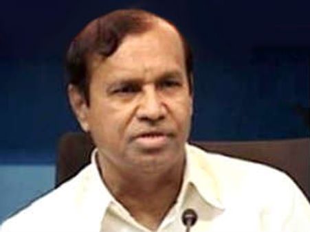 இனவெறி கொலையில் ஈடுபட்ட ராஜபக்சேவை கோர்ட்டில் நிறுத்தி தண்டிக்க வேண்டும்-டி.ஆர்.பாலு