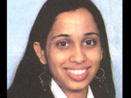 என் அப்பாவுடன் வாழ அனுமதியுங்கள்- சோனியாவுக்கு முருகன் மகள் கண்ணீர்க் கடிதம்