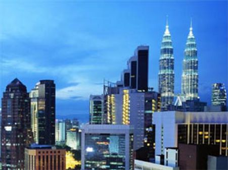 'வெளி வேலையில்' கணவர்கள் பிஸி-'உள்வேலை'களுக்குத் தாவும் மலேசியப் பெண்கள்!