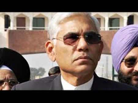 ஸ்பெக்ட்ரம் நஷ்டம் ரூ.2,645 தான்.. இதை ரூ.1.76,000 கோடி என தணிக்கை அதிகாரி உயர்த்தி சொன்னது ஏன்?