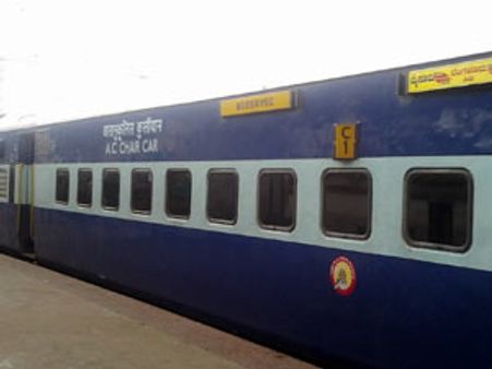 உயர் வகுப்பு ரயில் கட்டணம் உயர்கிறது!