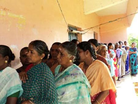 2வது கட்ட உள்ளாட்சித் தேர்தல் வாக்குப் பதிவு- விறுவிறுப்பாக நடந்து முடிந்தது