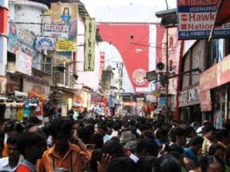 உயிருக்கு உத்தரவாதமே இல்லாத சரவணா ஸ்டோர்ஸ் உள்ளிட்டவற்றுக்கு சீல் வைக்க மக்கள் அமோக ஆதரவு!!