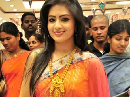 மீண்டும் ரூ 22 ஆயிரத்தை நெருங்கும் தங்கம்!