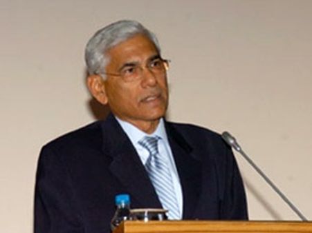 2ஜி ஸ்பெக்ட்ரம் நஷ்டம் ரூ. 1.76 லட்சம் கோடி தான்-சிஏஜி வினோத் ராய் மீண்டும் திட்டவட்டம்