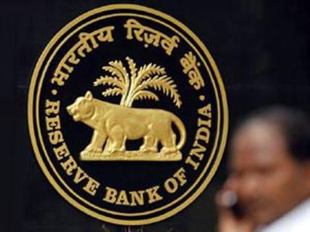 கடனை திருப்பி செலுத்தாத 100 'டாப்' தொழிலதிபர்களின் பட்டியலை வெளியிடுமா ரிசர்வ் வங்கி?