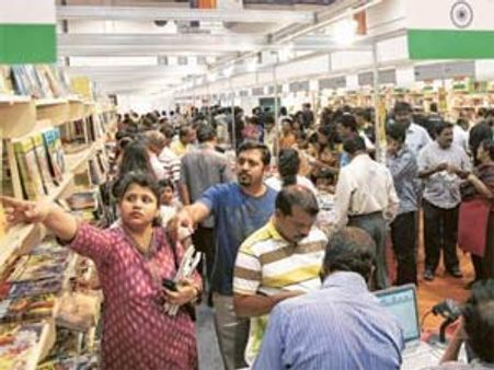 ஷார்ஜாவில் 30-வது சர்வதேச புத்தகக் கண்காட்சி- வெளிநாட்டு பதிப்பகங்கள் பங்கேற்பு