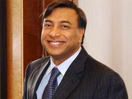 இங்கிலாந்தின் சக்தி வாய்ந்த ஆசிய தொழிலதிபராக லட்சுமி மிட்டல் தேர்வு