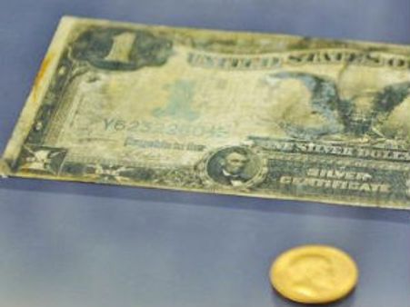 கடலில் மூழ்கி நூறு ஆண்டு நிறைவு: டைட்டானிக் கப்பலின் 5000 பொருட்கள் ஏலம்