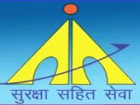 கட்டணங்கள் உயர்கின்றன: விமான பயணம் சாத்தியமற்று போகுமா?