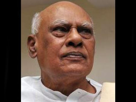 ஆந்திராவில் பல நூறு கோடி நில ஊழல்-தமிழக ஆளுநர் ரோசய்யாவுக்கு சிக்கல் வலுக்கிறது