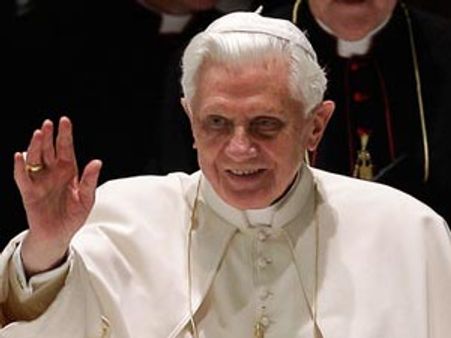 ஓரினச் சேர்க்கையாளர்களுக்கு போப் ஆண்டவர் எச்சரிக்கை