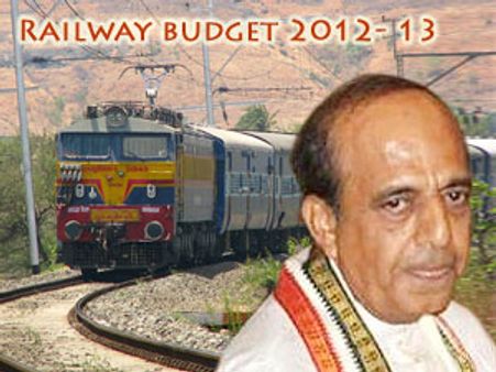 தாக்கலானது ரயில்வே பட்ஜெட்!