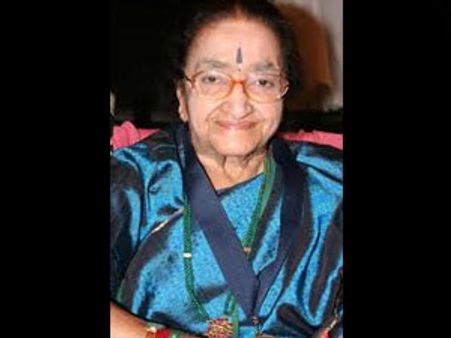 திருமதி ஒய்ஜிபிக்கு ஒளவையார் விருது- வழங்கினார் ஜெ.