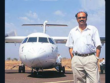 மீண்டும் பயணிகள் விமான நிறுவனம் துவங்கும் 'ஏர் டெக்கன்' கோபிநாத்!