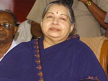 தமிழ்ப் புத்தாண்டு: கருணாநிதி கொண்டு வந்த சட்டத்தை மக்கள் ஏற்கவில்லை- ஜெயலலிதா