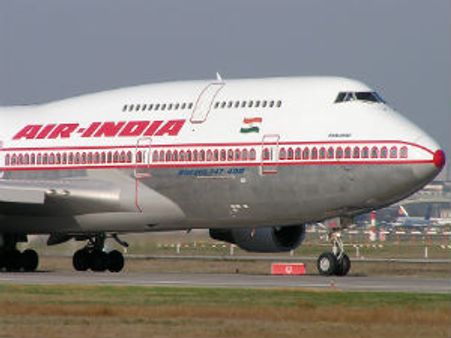 மோசமான சேவை - ஏர் இந்தியாவுக்கு 80 ஆயிரம் டாலர் அபராதம் விதித்த அமெரிக்கா!