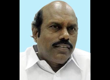 கண்ணீர் வடித்த நோயாளிகள் ... புது தண்ணீர் மோட்டார் கொடுத்து உதவிய ஏ.வ.வேலு