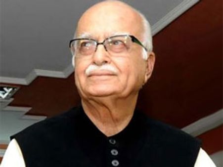 கல்பாக்கம் அணு மின் நிலைய பாதுகாப்பு ஆய்வு: அத்வானி, எம்.பிக்கள் குழு இன்று சென்னை வருகை