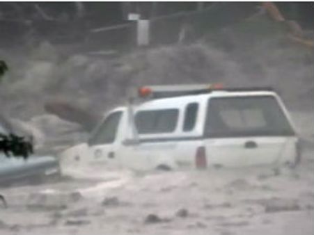 கனடாவில் பெரும் வெள்ளம்: ஏராளமானோர் வீடுகளை இழந்து தவிப்பு