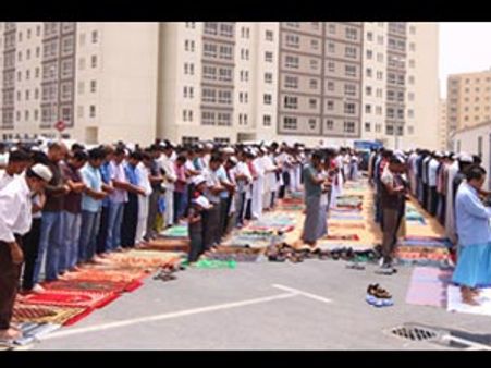 துபாயில் ரமலான் நோன்பு துவங்கியது- நாளை தமிழகத்தில் தொடக்கம்