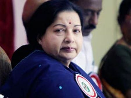 செங்கோட்டையானால் வேலை பெற்ற ஜெயா டிவி துணைத் தலைவர் டிஸ்மிஸ்!