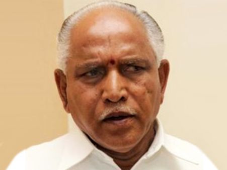 குடியரசுத் தலைவர் தேர்தல்: கர்நாடகத்தில் பாஜக கட்சி மாறி ஓட்டு- பிரணாப்புக்கு எக்ஸ்ட்ரா ஓட்டு