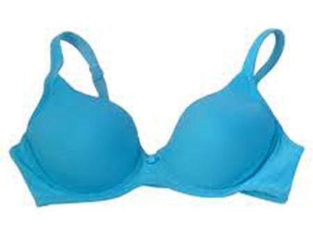 பிராவால் கழுத்தை நெரித்து தாத்தா கதையை முடித்த ரஷ்யப் பெண்!