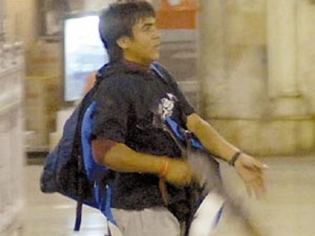 பாகிஸ்தான் தூதரிடம் உதவி கேட்டு கடிதம் அனுப்பிய அஜ்மல்கசாப்