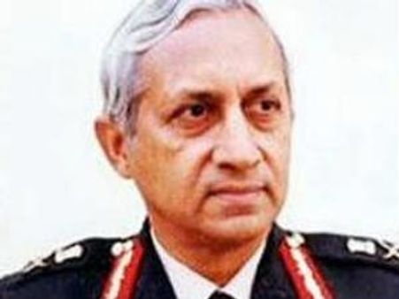 பொற்கோவிலில் தாக்குதல் நடத்திய மாஜி ராணுவ அதிகாரிக்கு லண்டனில் கத்திக் குத்து