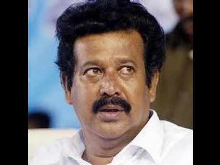 செம்மண் கொள்ளை: பொன்முடியின் வீடுகள் உள்ளிட்ட 11 இடங்களில் போலீஸ் சோதனை