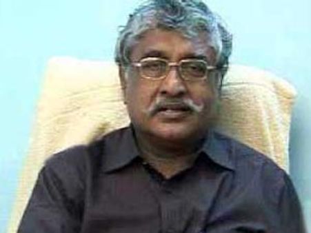 இளையராஜாவை துரோகியாக்க முயலும் சட்டாம்பிள்ளைகள்: பேரா. சுப. வீரபாண்டியன் சாடல்