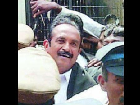 சட்டசபையை முற்றுகையிட சென்ற வைகோ உள்ளிட்ட ஆயிரக்கணக்கான கூடங்குளம் அணு உலை எதிர்ப்பாளர்கள் கைது