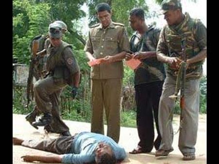 அதிரவைக்கும் இலங்கையின் போர்க் குற்றம் தொடர்பான புதிய புகைப்படம்