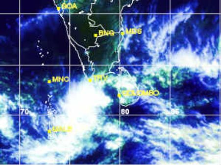 இலங்கை அருகே புதிய காற்றழுத்தத் தாழ்வு நிலை .. மழை பெய்யலாம்