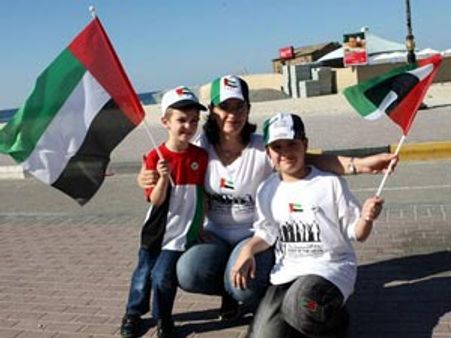 ஐக்கிய அரபு நாடுகளின் தேசிய‌ தின‌ விழா கொண்டாட்ட‌ம்