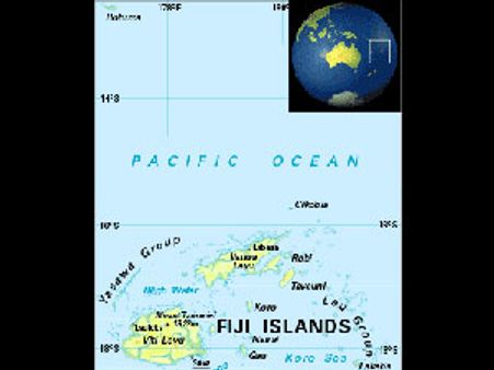 பிஜி தீவில் புயல் தாண்டவம்... தீவுகள் மூழ்கும் அபாயம்