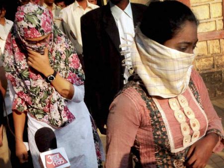 ஃபேஸ்புக்கில் ஒரு கமெண்ட் போட, லைக் கொடுக்க முடியல