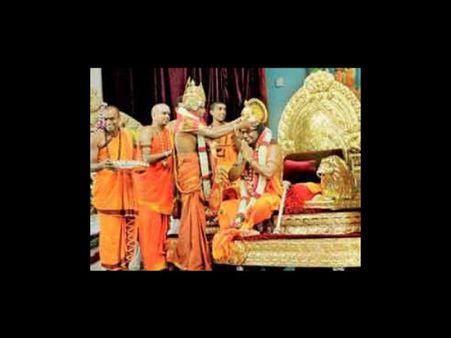 மதுரை ஆதீனமாக முடிசூட்டப்பட்ட நித்தியானந்தா - ஏப்ரல் ஏடாகூடம்