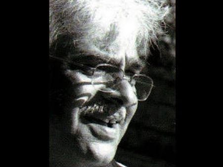 இலங்கையின் தடுப்புக் காவலில் புதுவை இரத்தினதுரை: சிங்கள ஏடு தகவல்
