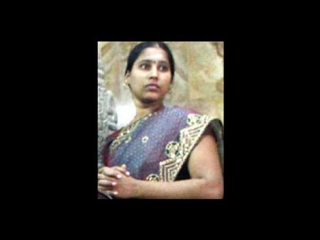 வைஷ்ணவியை தாக்கிய நித்தி ஆதரவாளர்கள்.. 'ஹாட்' சம்பவங்களைக் கண்ட மே!