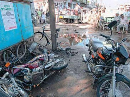 மாலேகான் குண்டுவெடிப்பு- ஆர்எஸ்எஸ் உறுப்பினர் கைது