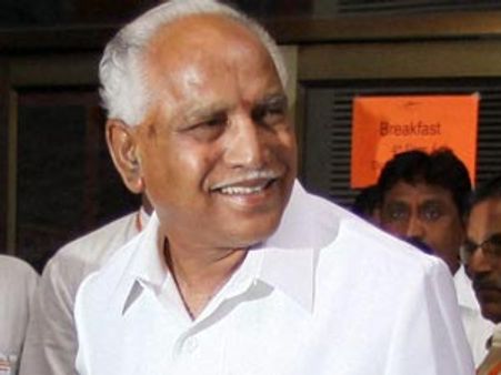 50 எம்.எல்.ஏக்கள் 'ஆன் தி வே'... எதியூரப்பா தகவல்!